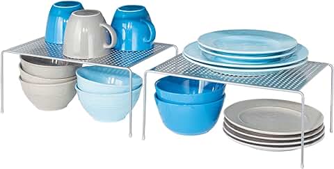 mDesign Juego de 2 estantes de cocina – Soportes para platos individuales de metal – Amplios organizadores de armarios para tazas, platos, alimentos, etc. – plateado